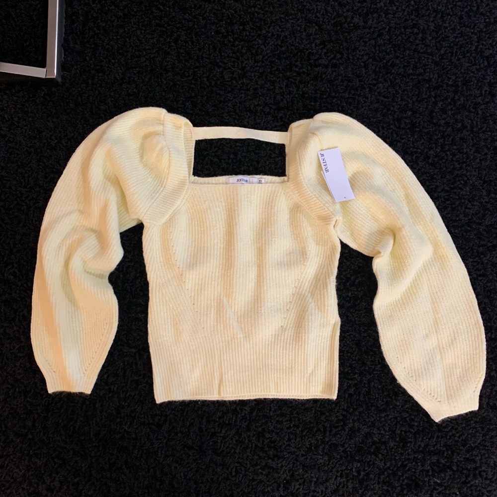 JustFab balloon sleeve sweater